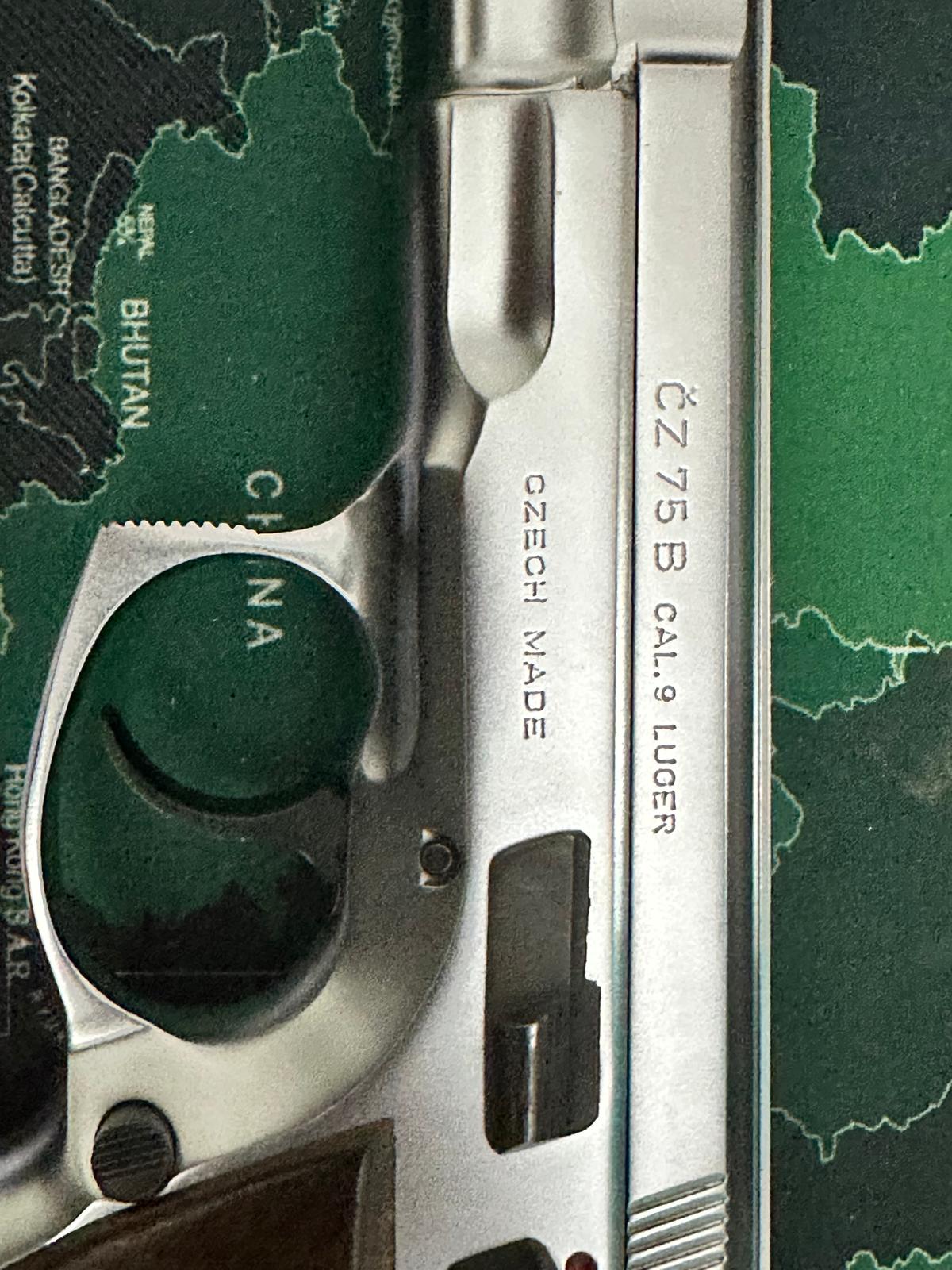 CZ 75 kROM NIKEL GRAVÜR İŞLEMELİ
